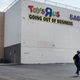 Illustration for article titled Toys R Us might be coming back alreadyem/em